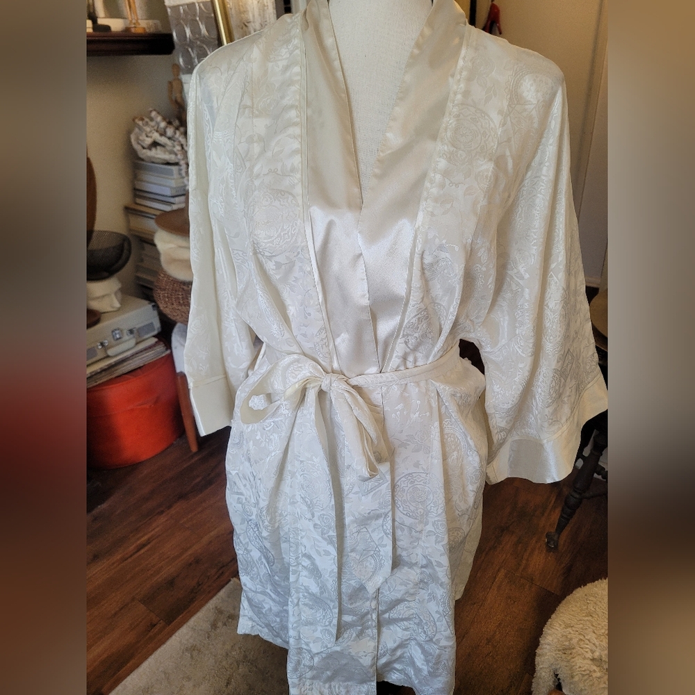 Victoria's Secret Cream Satin Vintage Robe